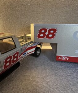 NASCAR FORD TAURUS FORD F350 CREW CAB TRAILER.18 heic