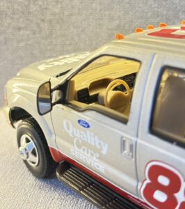 NASCAR FORD TAURUS FORD F350 CREW CAB TRAILER.5 HEIC