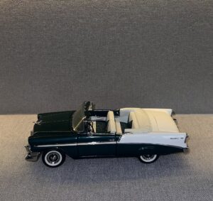 1956 CHEVROLET BEL AIR Convertible Green & White.2 heic