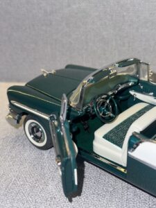 1956 CHEVROLET BEL AIR Convertible Green & White.7 HEIC