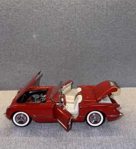 1957 CORVETTE (missing top) Red.13 heic