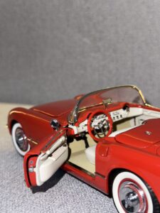 1957 CORVETTE (missing top) Red.6 HEIC