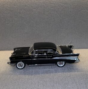 1957 Chevrolet Bel Air Sport Black.3 heic
