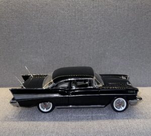 1957 Chevrolet Bel Air Sport Black.4 heic