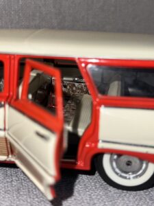 1958 Edsel Bermuda 6-passenger Red.13 HEIC
