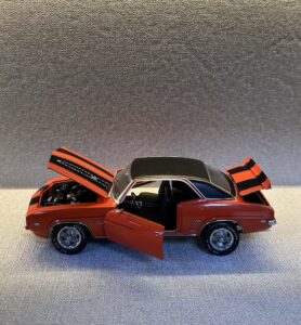 1969 Chevrolet Camaro Z:28 Orange : Black.12 heic