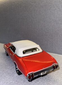 1970 Oldsmobile 442 W30 Rally Red:White.16 heic