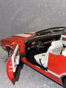 1970 Oldsmobile 442 W30 Rally Red:White.8 HEIC