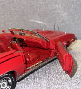 1970 PLYMOUTH HEMICUDA Convertible Red.9 HEIC