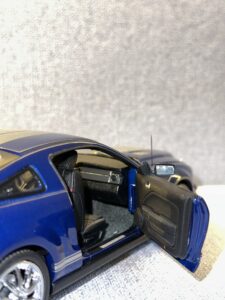 2008 Ford Mustang Shelby Dark Blue.8 HEIC